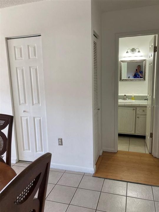 For Sale: $77,900 (1 beds, 1 baths, 680 Square Feet)