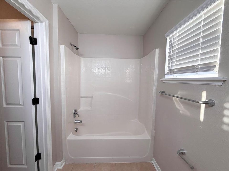 For Sale: $259,900 (3 beds, 2 baths, 1750 Square Feet)