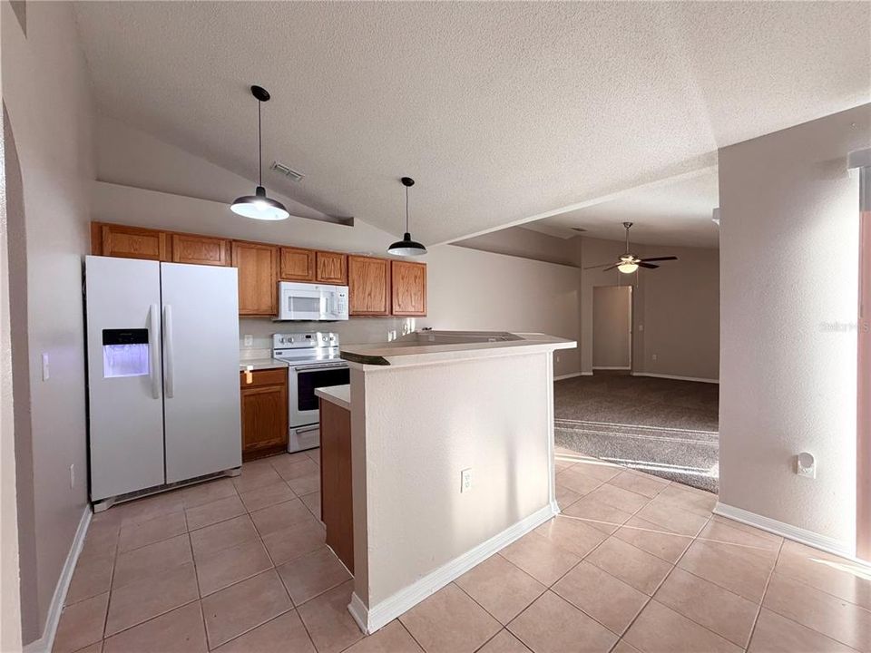 For Sale: $259,900 (3 beds, 2 baths, 1750 Square Feet)