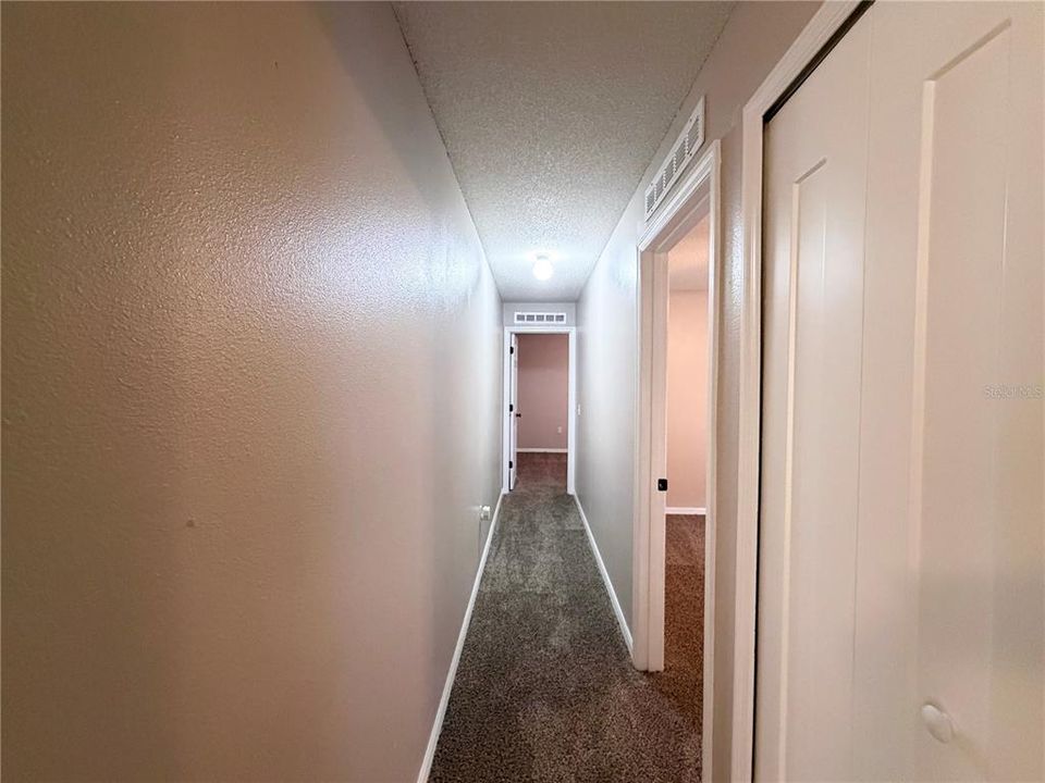 For Sale: $259,900 (3 beds, 2 baths, 1750 Square Feet)