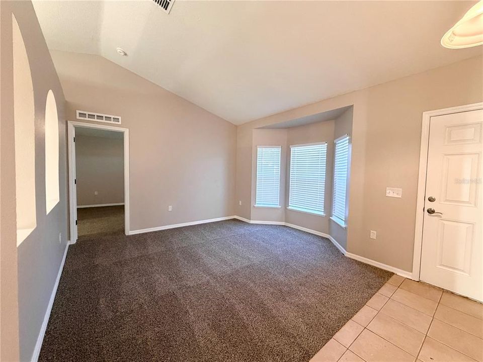 For Sale: $259,900 (3 beds, 2 baths, 1750 Square Feet)