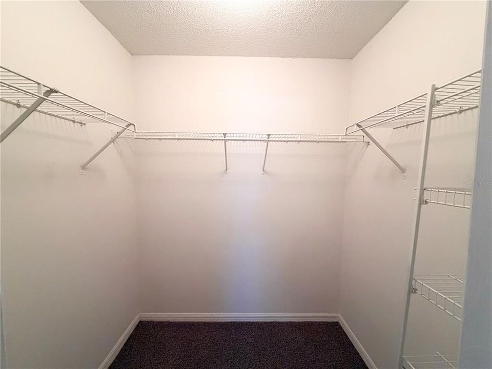 For Sale: $259,900 (3 beds, 2 baths, 1750 Square Feet)