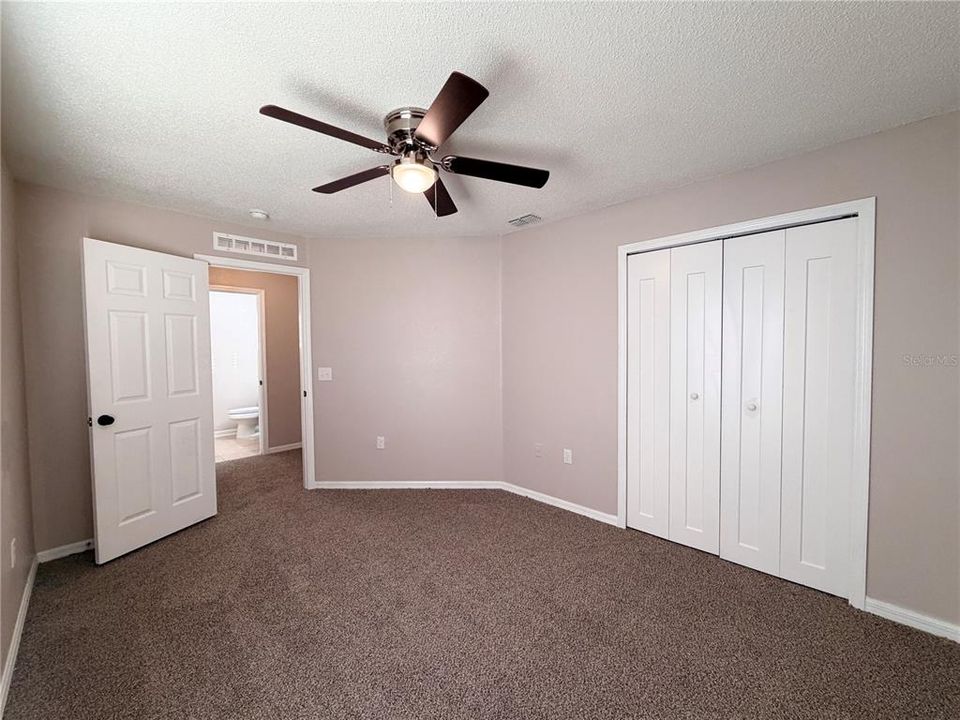 For Sale: $259,900 (3 beds, 2 baths, 1750 Square Feet)
