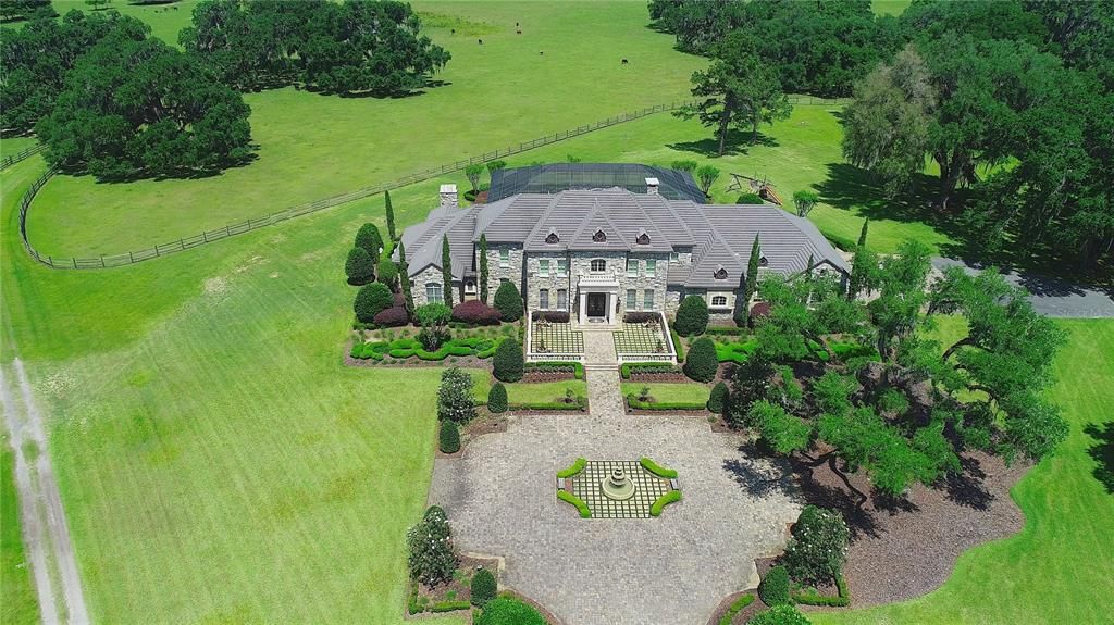 For Sale: $9,250,000 (5 beds, 5 baths, 7985 Square Feet)