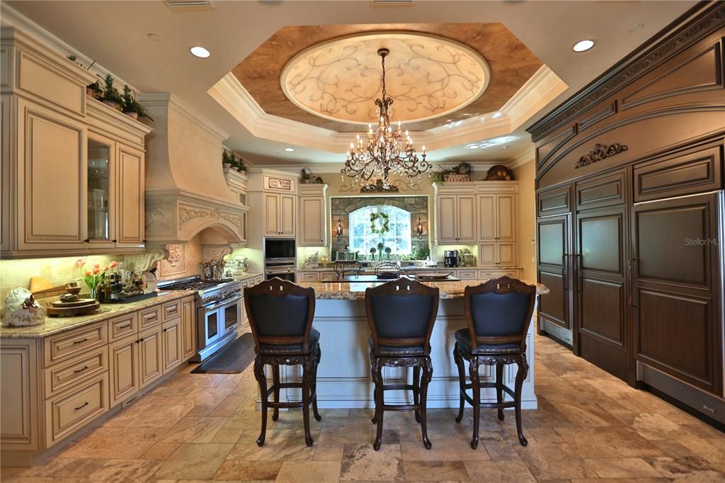 For Sale: $9,250,000 (5 beds, 5 baths, 7985 Square Feet)