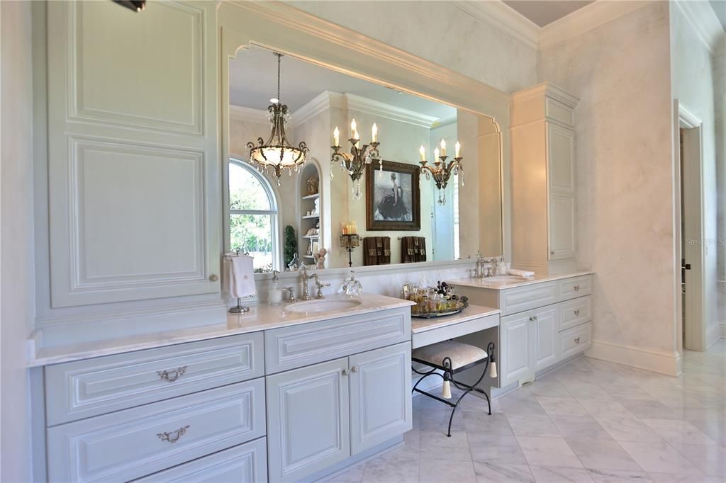 For Sale: $9,250,000 (5 beds, 5 baths, 7985 Square Feet)