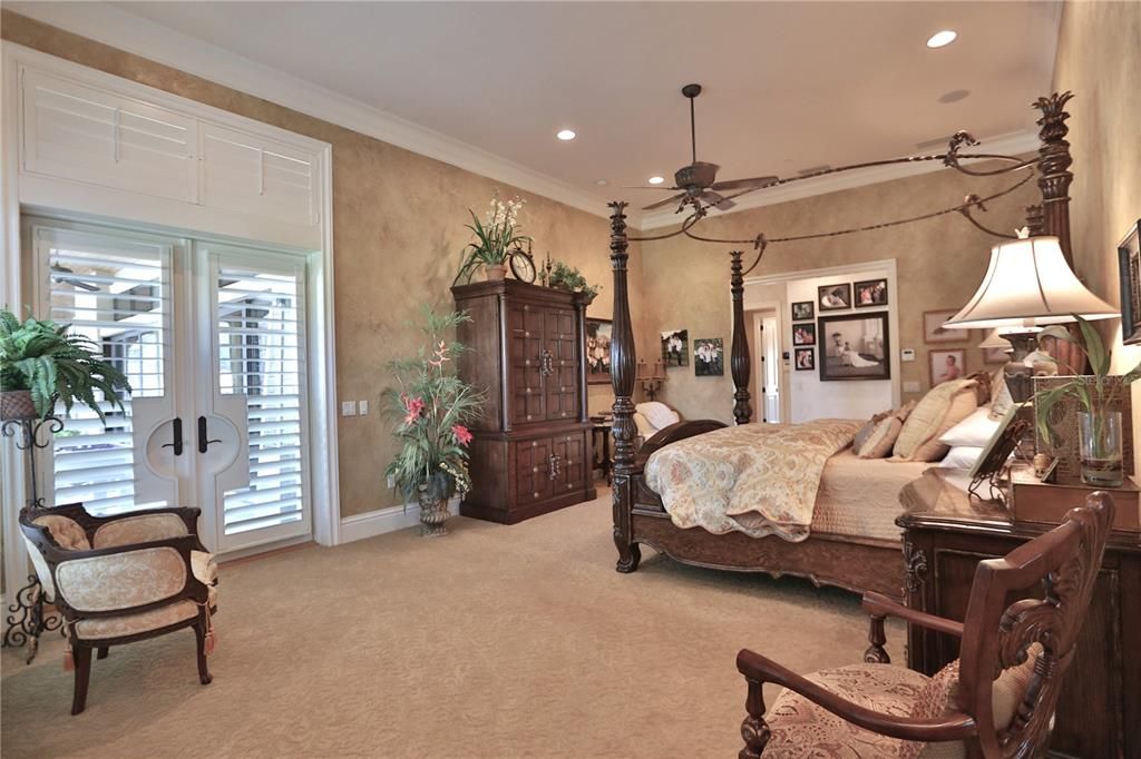 For Sale: $9,250,000 (5 beds, 5 baths, 7985 Square Feet)