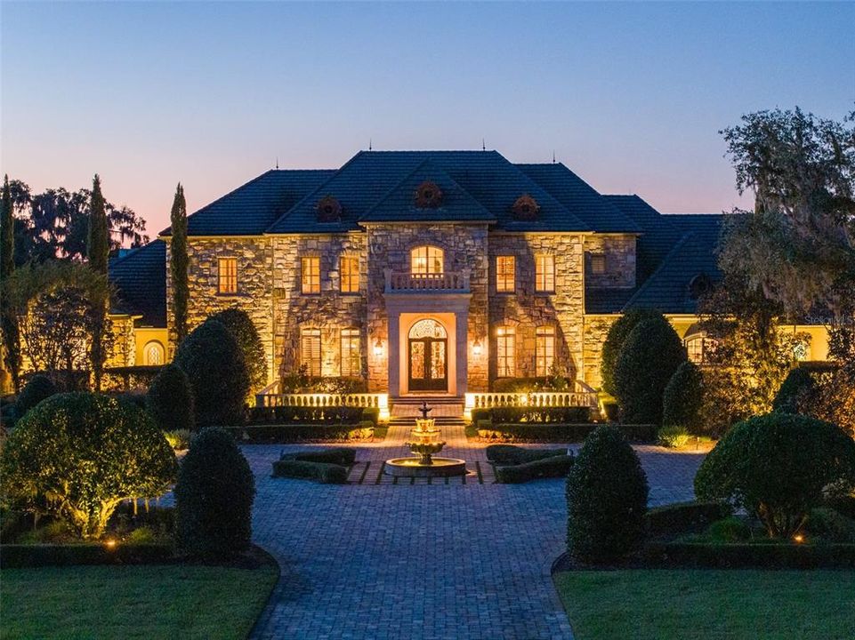 For Sale: $9,250,000 (5 beds, 5 baths, 7985 Square Feet)