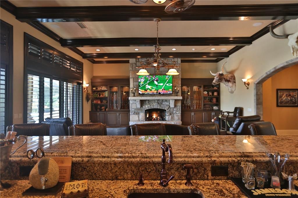 For Sale: $9,250,000 (5 beds, 5 baths, 7985 Square Feet)