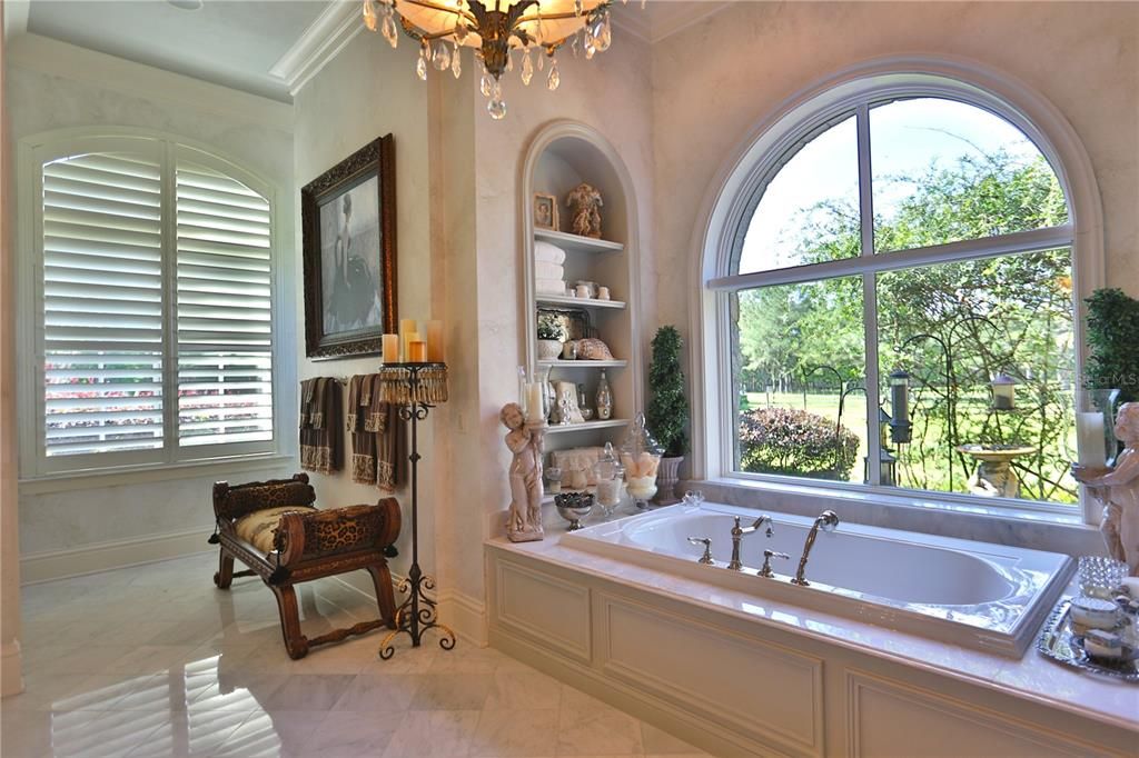 For Sale: $9,250,000 (5 beds, 5 baths, 7985 Square Feet)