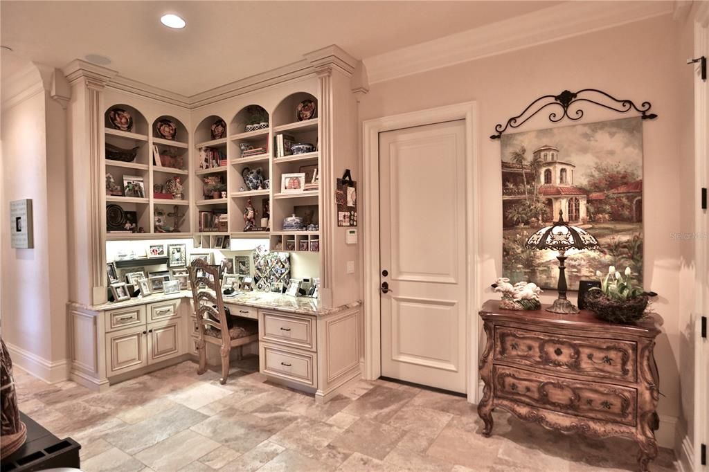 For Sale: $9,250,000 (5 beds, 5 baths, 7985 Square Feet)