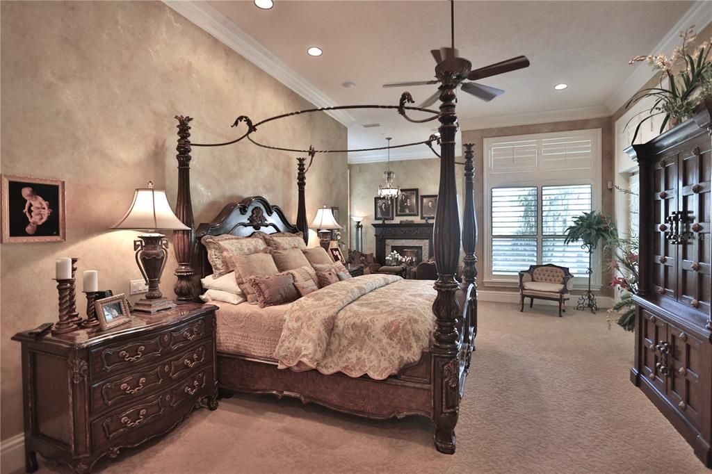 For Sale: $9,250,000 (5 beds, 5 baths, 7985 Square Feet)