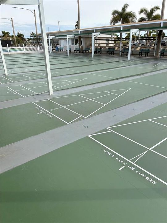 На продажу: $120,000 (2 спален, 1 ванн, 500 Квадратных фут)