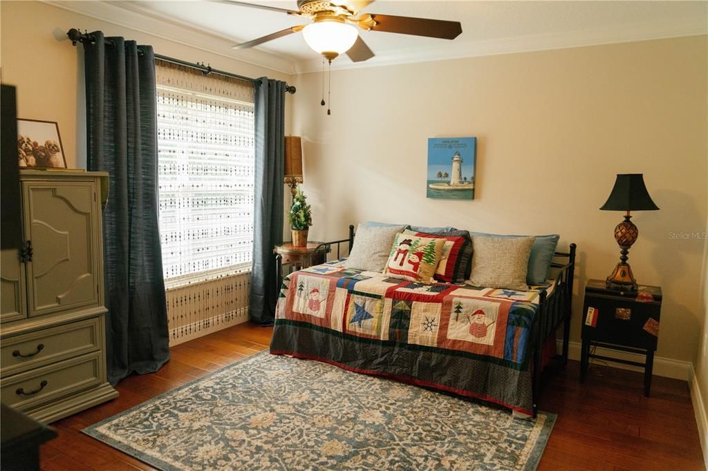 En Venta: $825,000 (3 camas, 2 baños, 2506 Pies cuadrados)