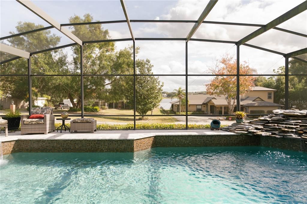 En Venta: $825,000 (3 camas, 2 baños, 2506 Pies cuadrados)