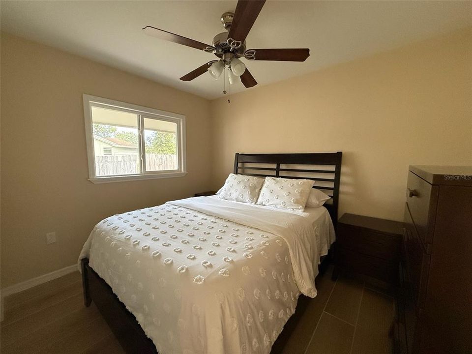 For Rent: $3,000 (3 beds, 1 baths, 1066 Square Feet)