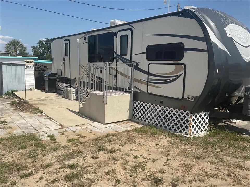 For Sale: $39,990 (1 beds, 1 baths, 224 Square Feet)