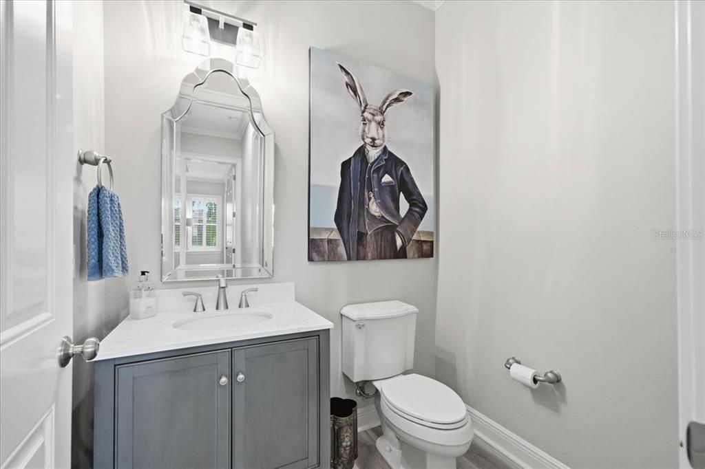 合同活跃: $925,000 (4 贝兹, 3 浴室, 3176 平方英尺)