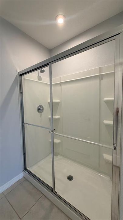 На продажу: $389,990 (4 спален, 2 ванн, 1845 Квадратных фут)