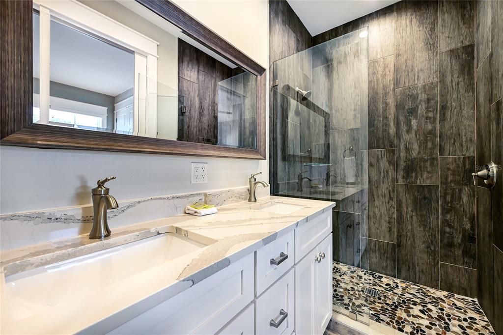 For Sale: $9,000,000 (11 beds, 11 baths, 5591 Square Feet)