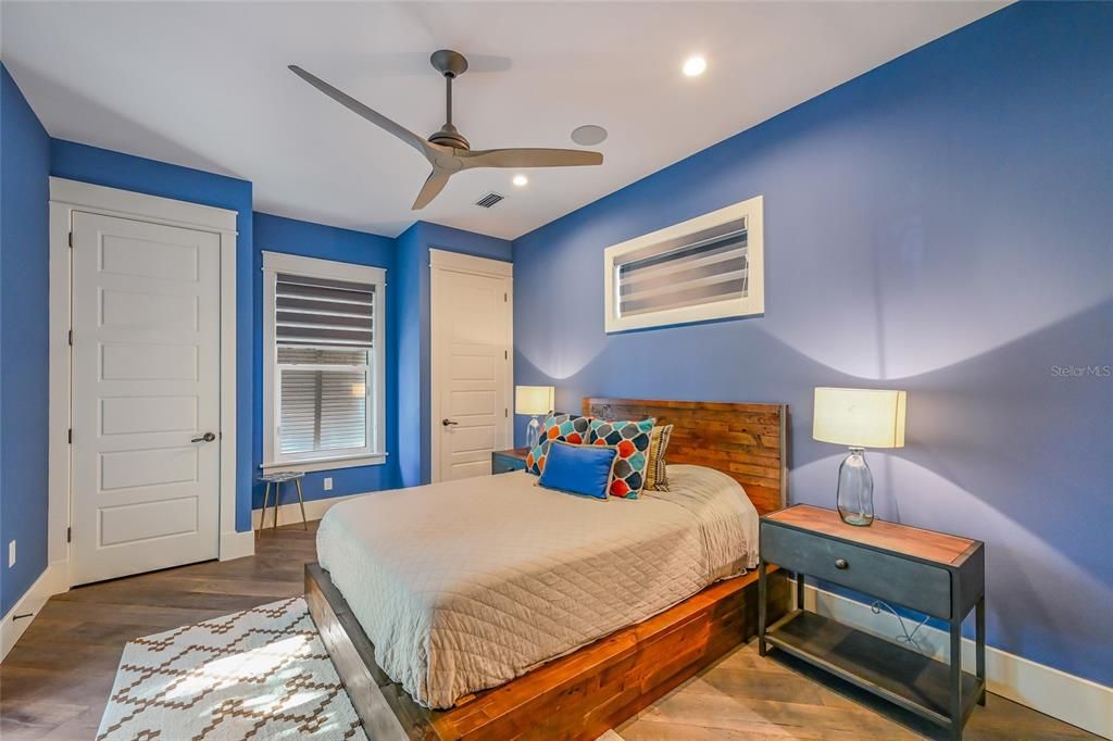 For Sale: $9,000,000 (11 beds, 11 baths, 5591 Square Feet)