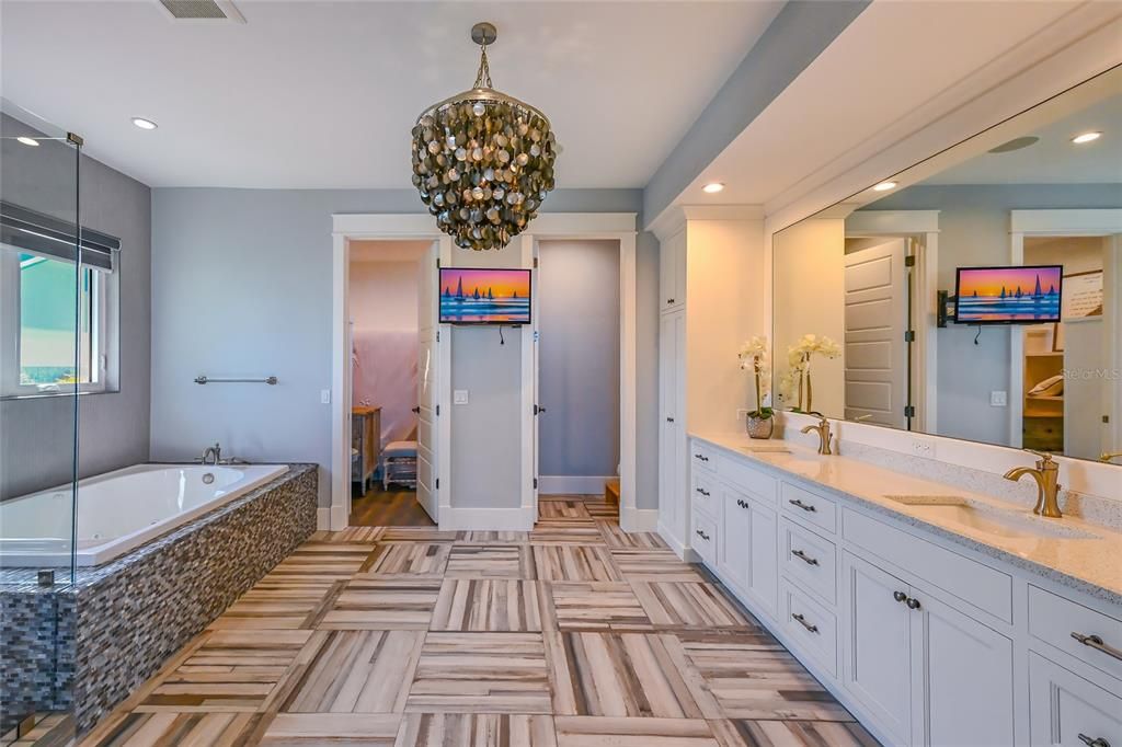 For Sale: $9,000,000 (11 beds, 11 baths, 5591 Square Feet)