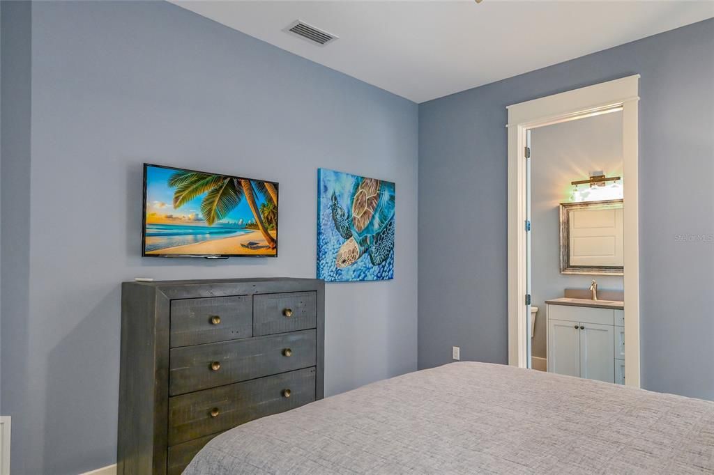 For Sale: $9,000,000 (11 beds, 11 baths, 5591 Square Feet)