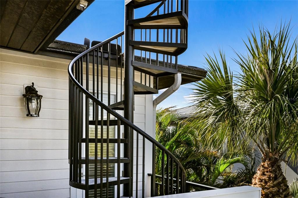 For Sale: $9,000,000 (11 beds, 11 baths, 5591 Square Feet)