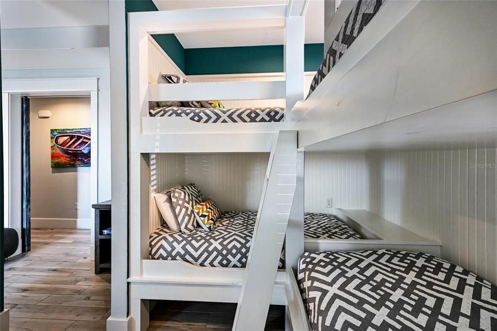 For Sale: $9,000,000 (11 beds, 11 baths, 5591 Square Feet)