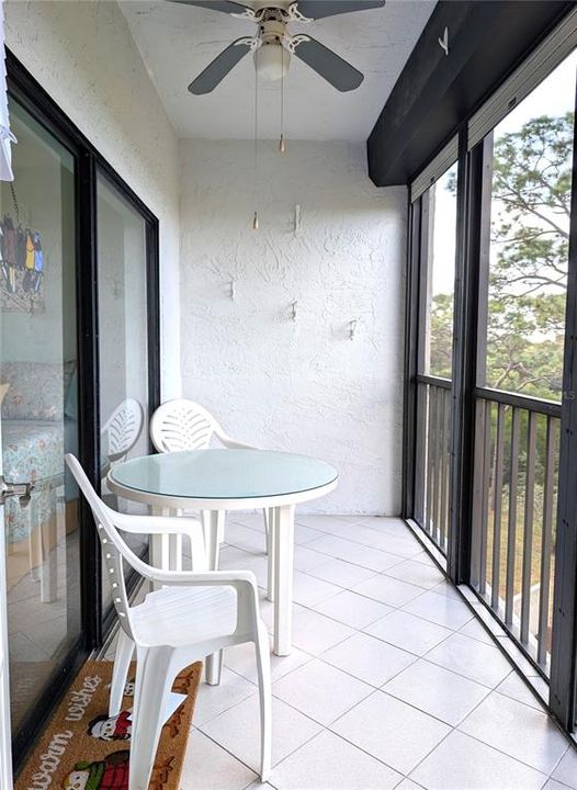 For Sale: $199,900 (2 beds, 2 baths, 1440 Square Feet)