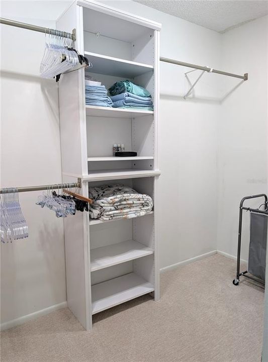 For Sale: $199,900 (2 beds, 2 baths, 1440 Square Feet)