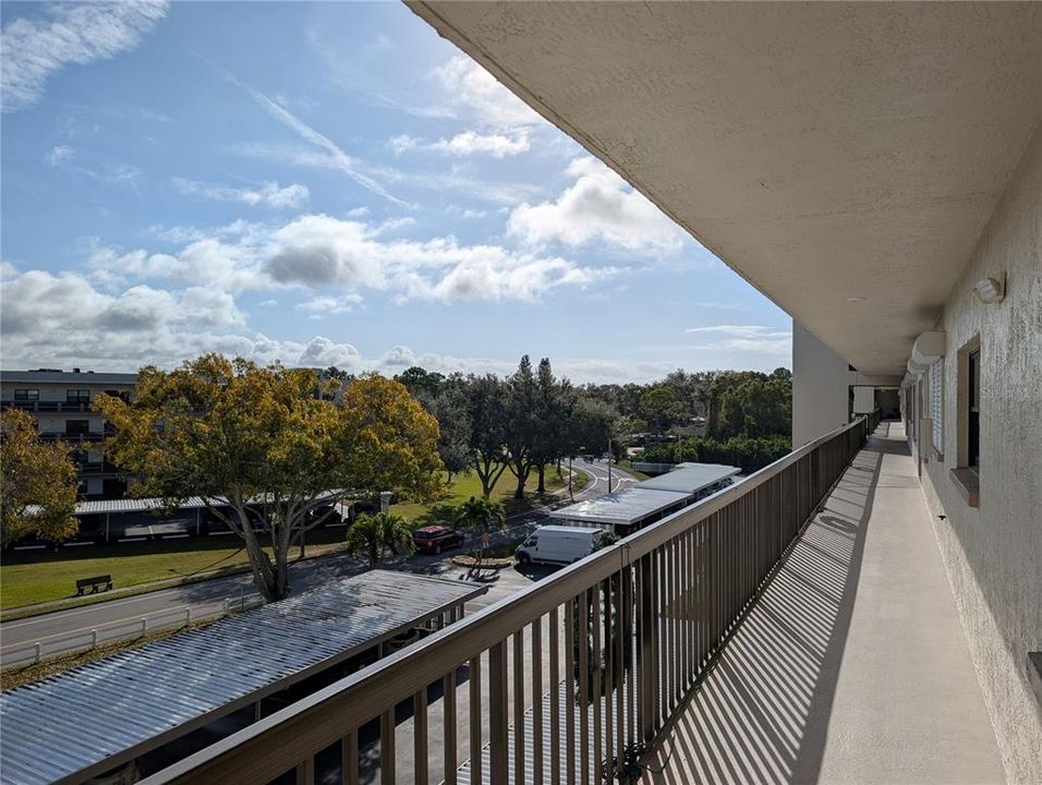 For Sale: $199,900 (2 beds, 2 baths, 1440 Square Feet)