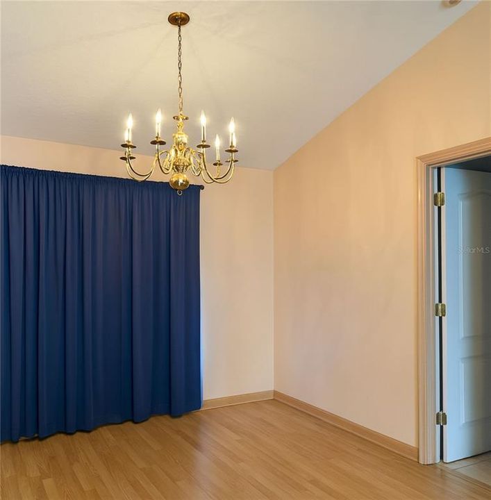 En Venta: $269,000 (3 camas, 2 baños, 1451 Pies cuadrados)