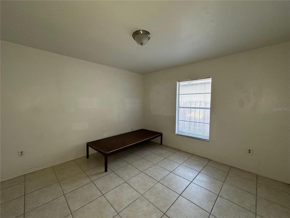 В аренду: $1,495 (2 спален, 1 ванн, 1122 Квадратных фут)