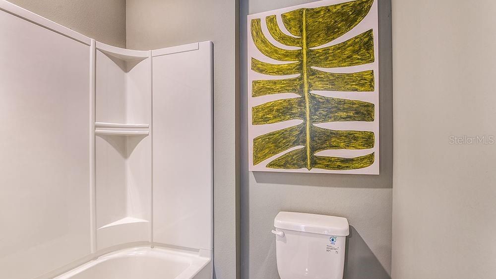 For Sale: $335,000 (3 beds, 2 baths, 1853 Square Feet)