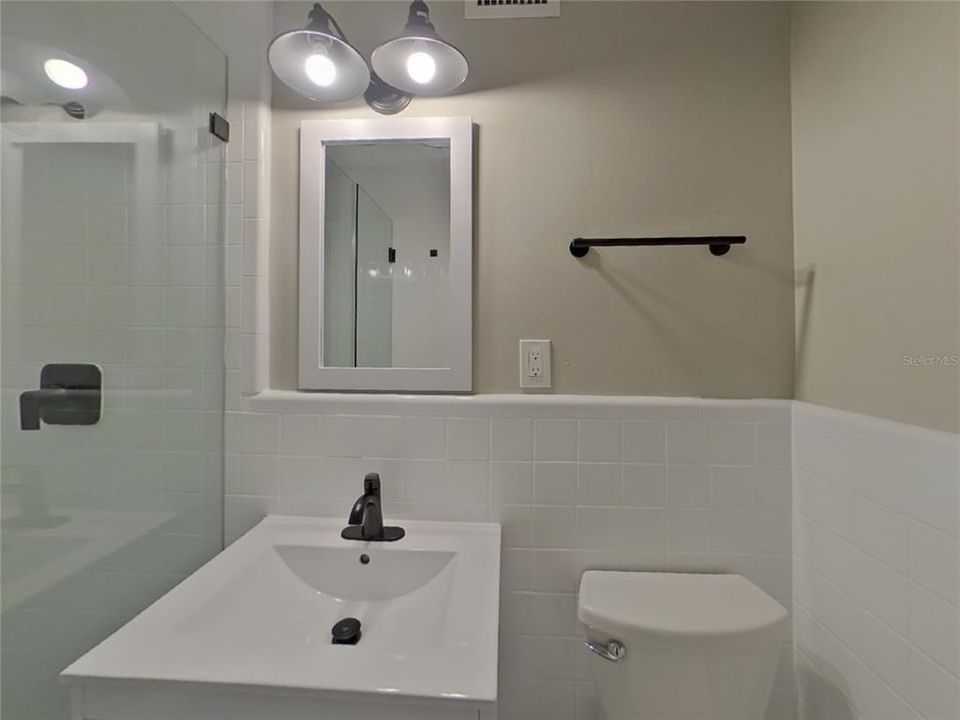 For Rent: $2,949 (3 beds, 2 baths, 1418 Square Feet)