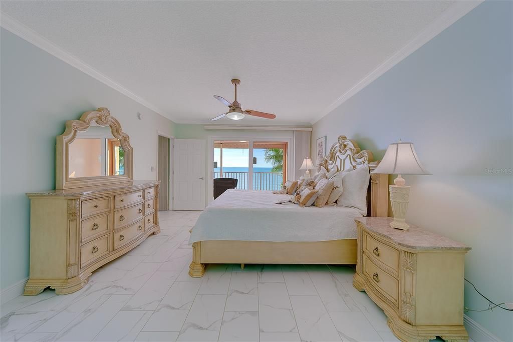 En Venta: $1,240,000 (2 camas, 2 baños, 1340 Pies cuadrados)