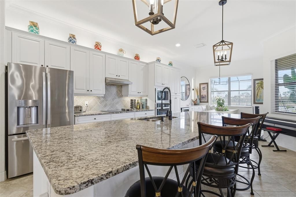 For Sale: $775,000 (4 beds, 2 baths, 2365 Square Feet)