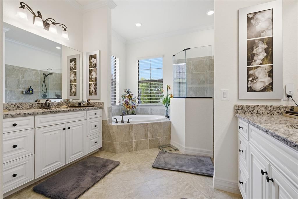 For Sale: $775,000 (4 beds, 2 baths, 2365 Square Feet)