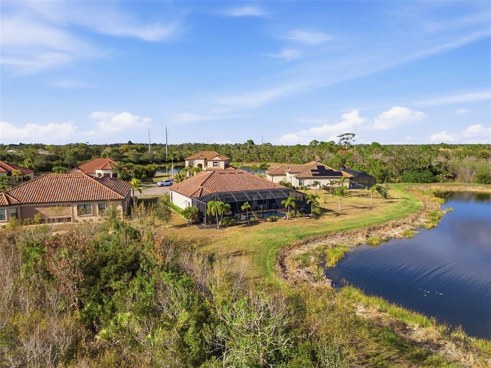 For Sale: $775,000 (4 beds, 2 baths, 2365 Square Feet)