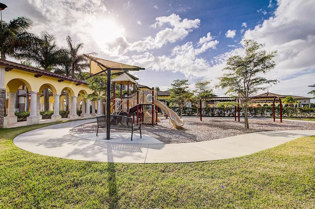 For Sale: $775,000 (4 beds, 2 baths, 2365 Square Feet)