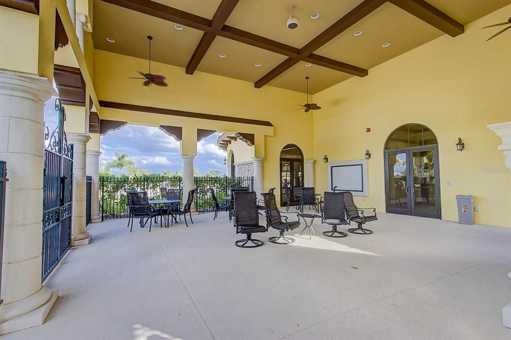 For Sale: $775,000 (4 beds, 2 baths, 2365 Square Feet)