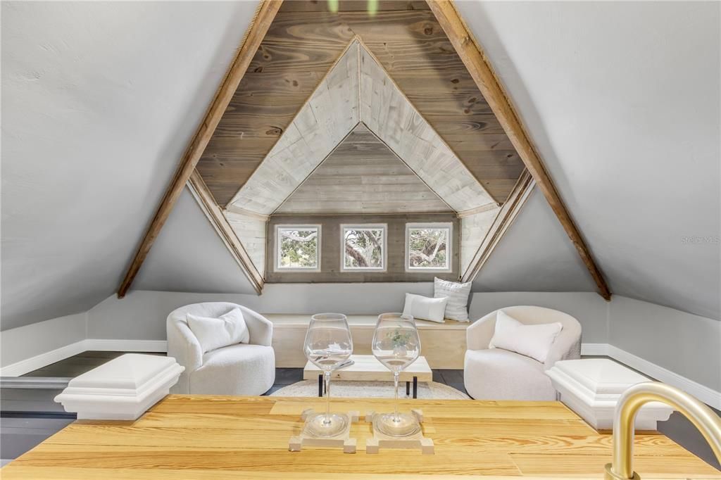 待售: $2,789,000 (4 贝兹, 2 浴室, 3226 平方英尺)