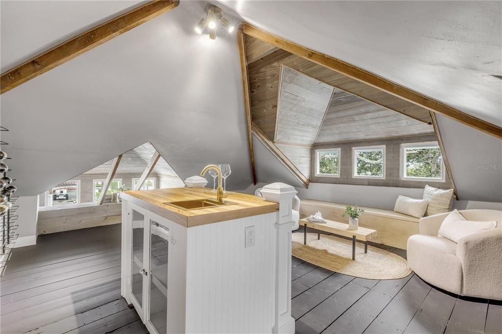 待售: $2,789,000 (4 贝兹, 2 浴室, 3226 平方英尺)