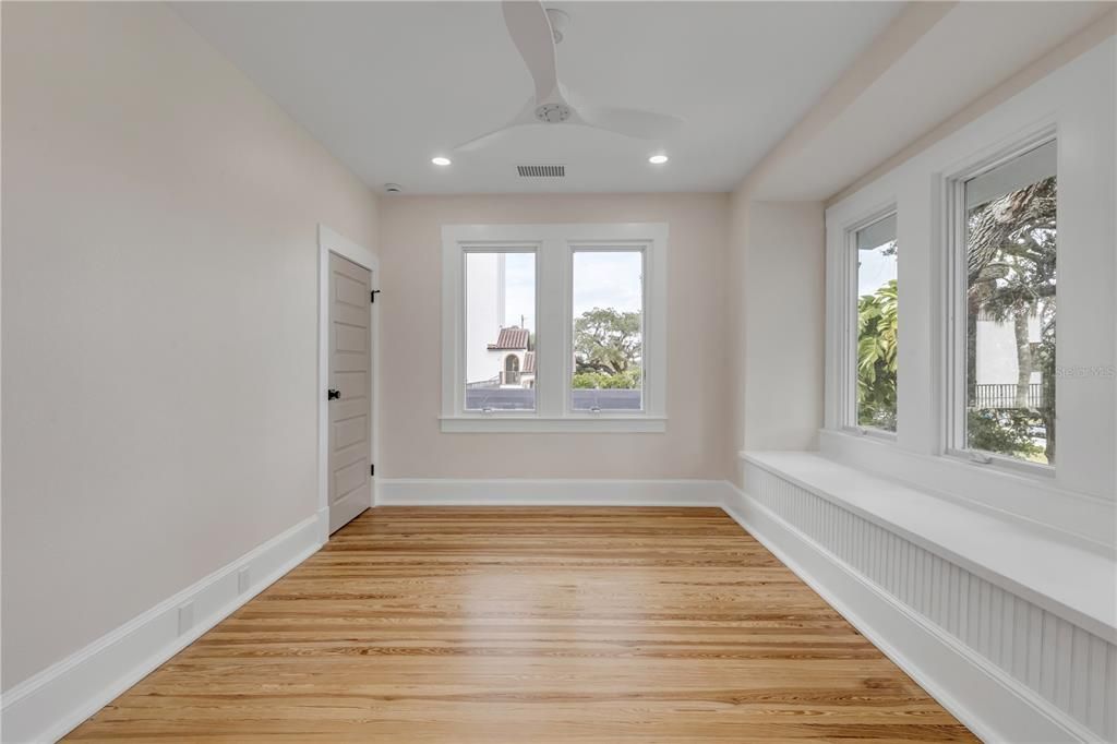 待售: $2,789,000 (4 贝兹, 2 浴室, 3226 平方英尺)