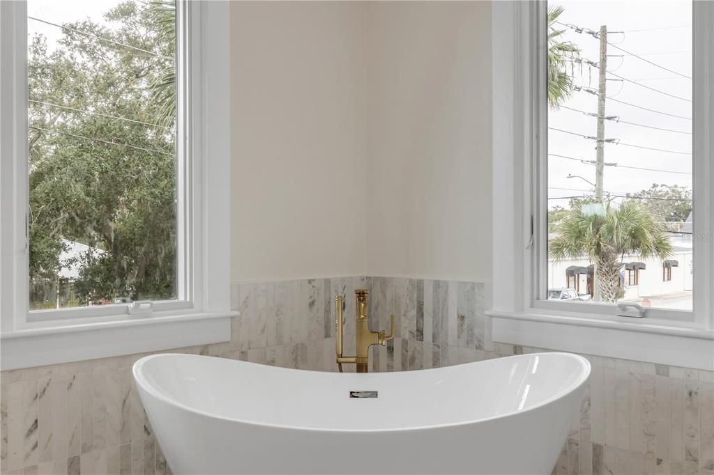 待售: $2,789,000 (4 贝兹, 2 浴室, 3226 平方英尺)