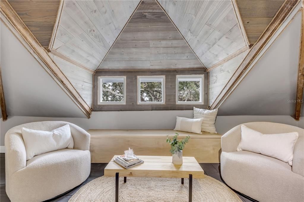 待售: $2,789,000 (4 贝兹, 2 浴室, 3226 平方英尺)