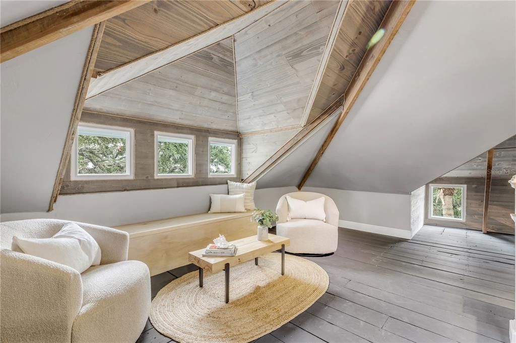 待售: $2,789,000 (4 贝兹, 2 浴室, 3226 平方英尺)