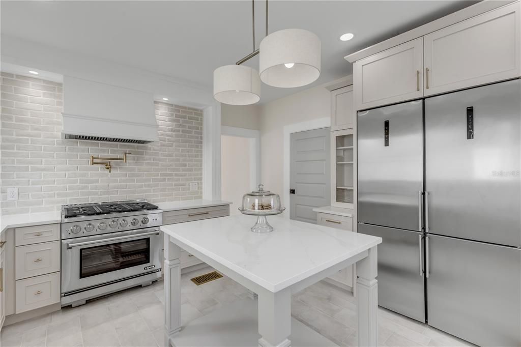 待售: $2,789,000 (4 贝兹, 2 浴室, 3226 平方英尺)