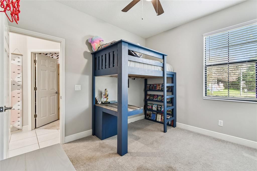 For Sale: $519,900 (3 beds, 2 baths, 1603 Square Feet)